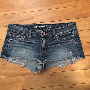 American Eagle short shorts